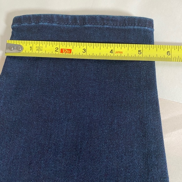 The SO Slimming by Chicos size 1.5 regular - Picture 6 of 7